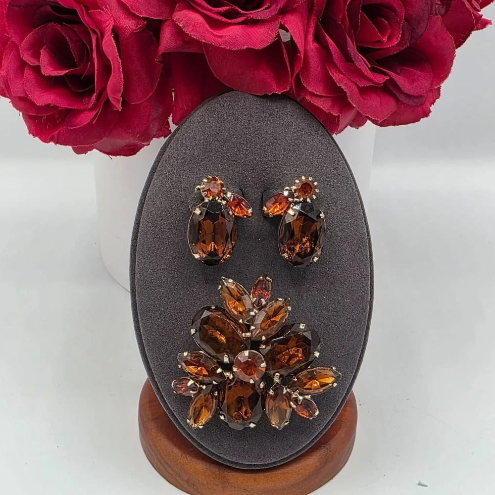 WEISS Brooch Earrings Set Amber Rhinestone Clip‎ Earrings Vintage Stunning Retro
